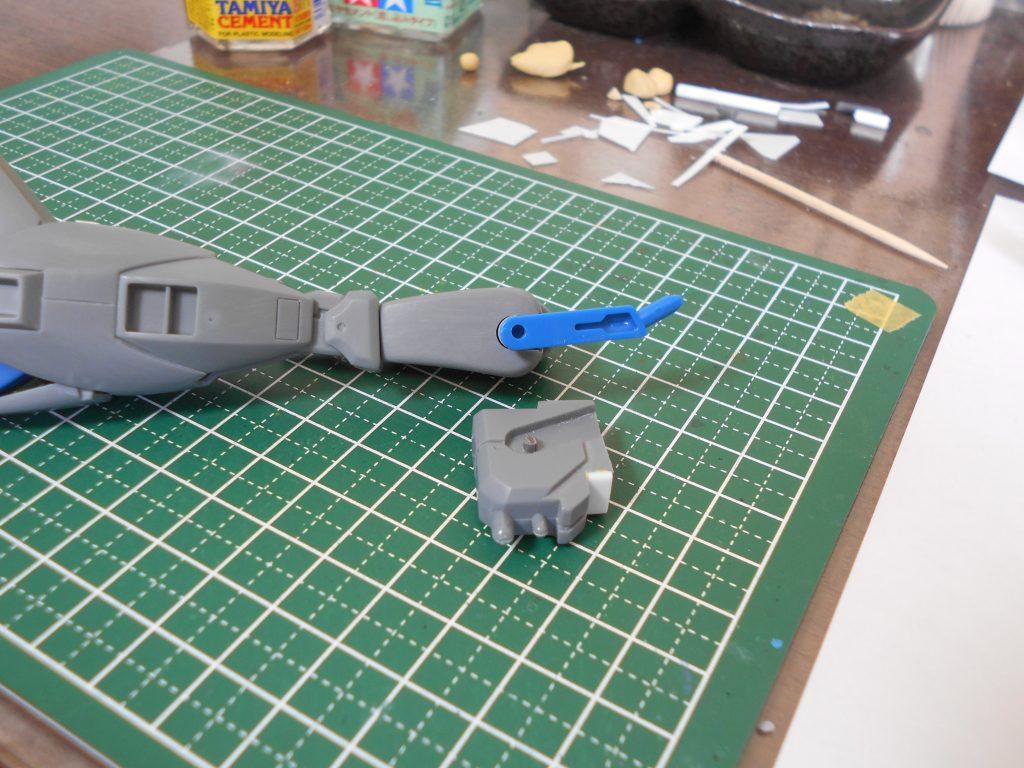 ベストを尽くせ！ | 旧キットZプラスをカッコ良く作る – 胴体編 – Image Name 