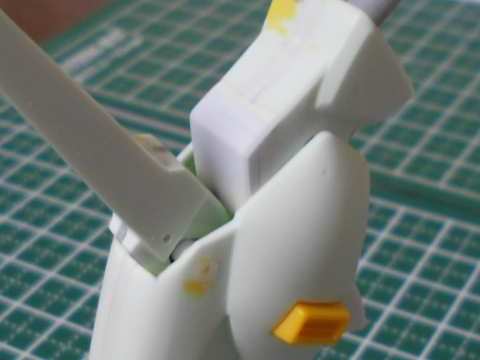 ベストを尽くせ! | 旧キットSガンダムをカッコよく作る – 大腿編 –DSCN4651 ベストを尽くせ! | 旧キットSガンダムをカッコよく作る – 大腿編 –DSCN4651