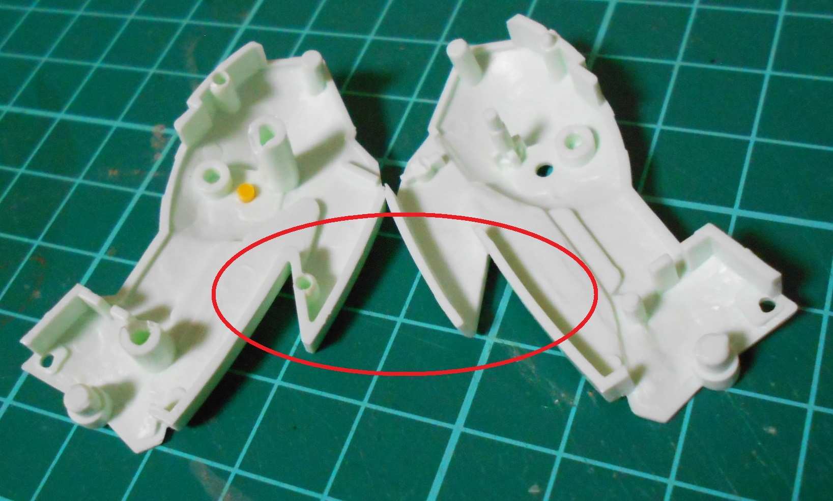ベストを尽くせ! | 旧キットSガンダムをカッコよく作る – 下腿編01 –DSCN4392 ベストを尽くせ! | 旧キットSガンダムをカッコよく作る – 下腿編01 –DSCN4392