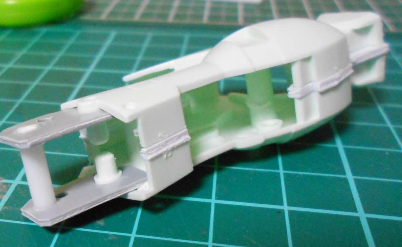 ベストを尽くせ! | 旧キットSガンダムをカッコよく作る – 下腿編01 –DSCN4427 ベストを尽くせ! | 旧キットSガンダムをカッコよく作る – 下腿編01 –DSCN4427