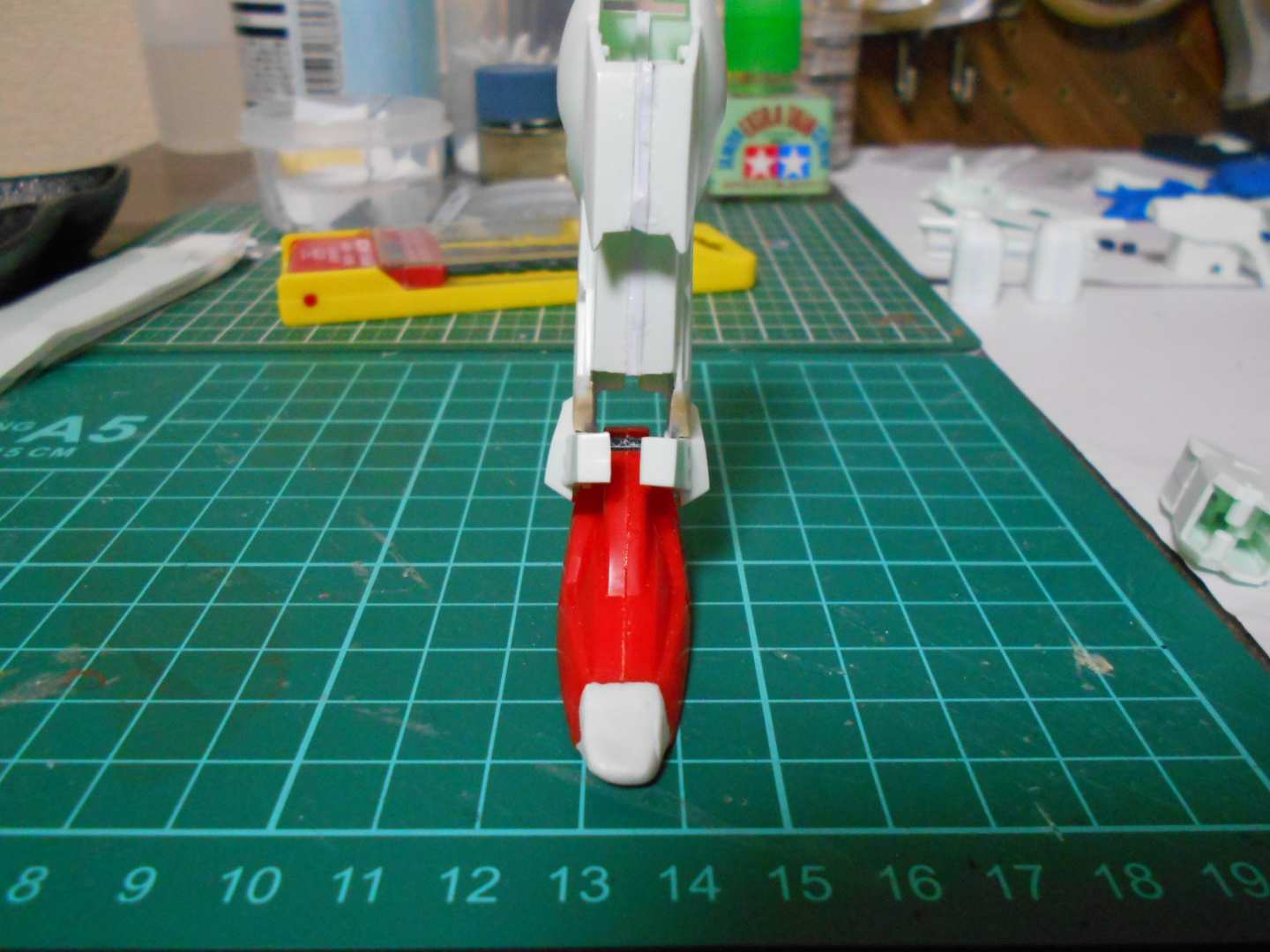ベストを尽くせ! | 旧キットSガンダムをカッコよく作る – 下腿編01 –DSCN4449 ベストを尽くせ! | 旧キットSガンダムをカッコよく作る – 下腿編01 –DSCN4449