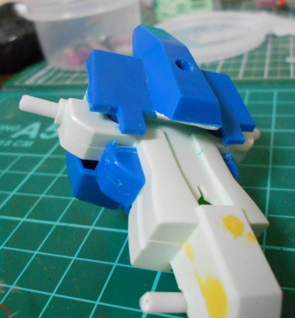 ベストを尽くせ! | 旧キットSガンダムをカッコよく作る – 胴体編03 –DSCN4480 ベストを尽くせ! | 旧キットSガンダムをカッコよく作る – 胴体編03 –DSCN4480