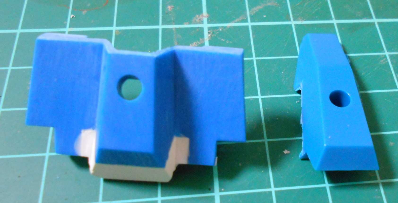 ベストを尽くせ! | 旧キットSガンダムをカッコよく作る – 胴体編03 –DSCN4512 ベストを尽くせ! | 旧キットSガンダムをカッコよく作る – 胴体編03 –DSCN4512