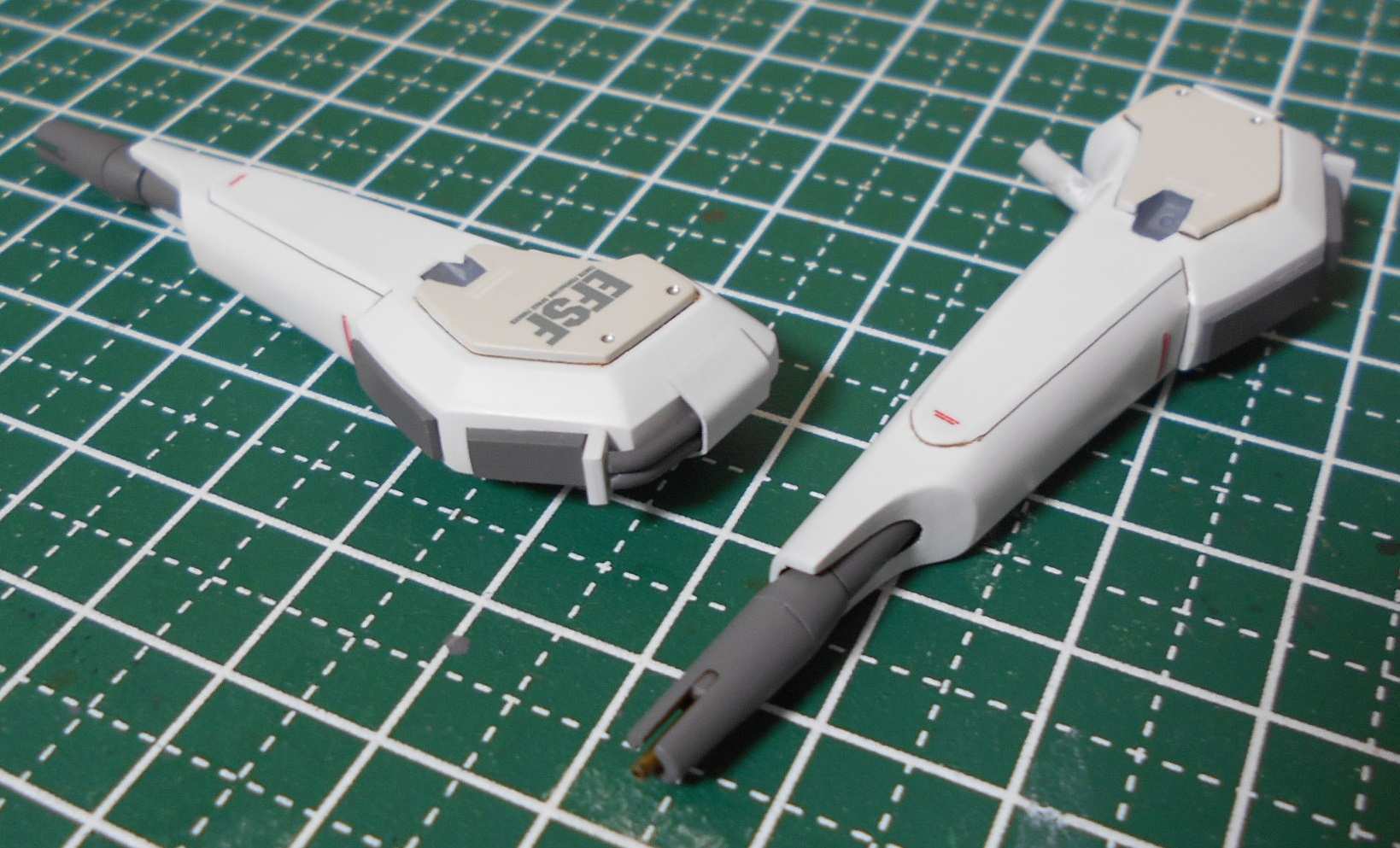 ベストを尽くせ! | 旧キットSガンダムをカッコよく作る – 腰部ビームカノン編 –DSCN5092 ベストを尽くせ! | 旧キットSガンダムをカッコよく作る – 腰部ビームカノン編 –DSCN5092